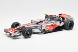 McLaren MP4-23 Mercedes #23 H. Kovalainen 2008 Minichamps 1:18 530081823 Pressofusione