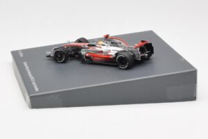 McLaren MP4-23 Mercedes #22 L. Hamilton F1 World Champion 2008 Minichamps 1:43 B66962422 Pressofusione — immagine 3 di 4
