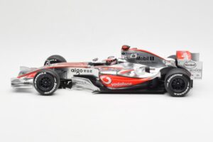McLaren MP4-22 Mercedes #1 F. Alonso Presentation Valencia 2007 Minichamps 1:18 538071871 Pressofusione — immagine 3 di 6