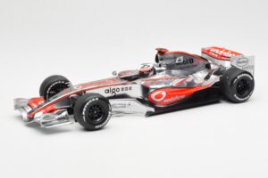 McLaren MP4-22 Mercedes #1 F. Alonso Presentation Valencia 2007 Minichamps 1:18 538071871 Pressofusione