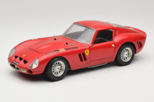 Ferrari 250 GTO Rosso Bburago 1:18 B003 Pressofusione