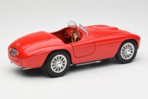 Ferrari 125 S Rosso Hot Wheels 1:18 L2954 Pressofusione — immagine 3 di 8