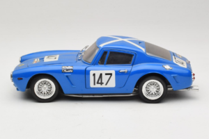 Ferrari 250 GT Berlinette #147 Blu Jouef Evolution 1:18 3023 Pressofusione — immagine 4 di 8