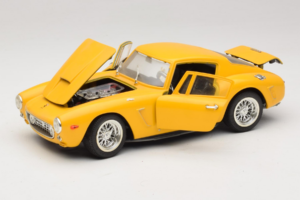 Ferrari 250 GT Berlinetta Giallo Jouef Evolution 1:18 301200 Pressofusione — immagine 2 di 8