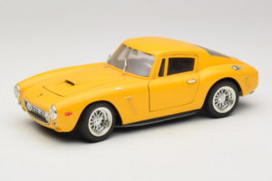 Ferrari 250 GT Berlinetta Giallo Jouef Evolution 1:18 301200 Pressofusione