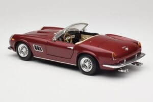 Ferrari 250 GT California Spider LWB Rosso Bordeaux Hot Wheels 1:18 25727 Pressofusione — immagine 7 di 8