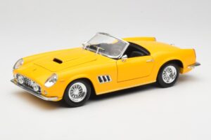 Ferrari 250 GT California Spider Giallo Hot Wheels 1:18 23905 Pressofusione