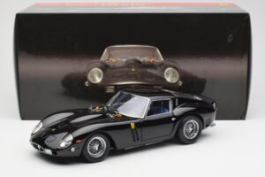 Ferrari 250 GTO Nero Kyosho 1:18 08431BK Pressofusione — immagine 8 di 8