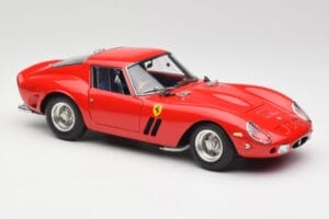 Ferrari 250 GTO London Show Rosso CMC 1:18 M-256 Pressofusione — immagine 4 di 6