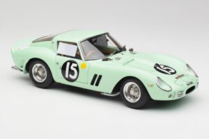 Ferrari 250 GTO #15 S. Moss / G. Hill Goodwood 1962 CMC 1:18 M-247 Pressofusione — immagine 4 di 6