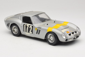 Ferrari 250 GTO #172 L. Bianchi / G. Berger Tour de France 1962 Argento Edizione Limitata Bburago 1:18 3011-S1 Pressofusione — immagine 6 di 8
