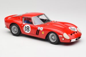 Ferrari 250 GTO #18 P. Rodriguez Daytona Continental 3 Hours Winner 1963 Kyosho 1:18 08438F Pressofusione — immagine 6 di 8