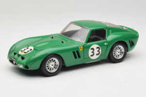Ferrari 250 GTO #33 Verde Bburago 1:18 3011-G1 Pressofusione