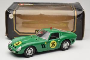 Ferrari 250 GTO #35 Verde 1962 Bburago 1:18 3011-G2 Pressofusione — immagine 8 di 8