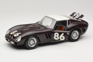 Ferrari 250 GTO #86 Nero Bburago 1:18 3011-B1 Pressofusione — immagine 2 di 8
