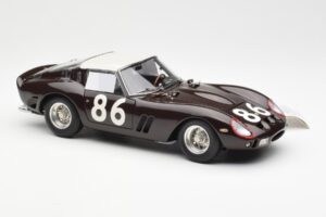 Ferrari 250 GTO #86 Targa Florio 1962 CMC 1:18 M-156 Pressofusione — immagine 4 di 6