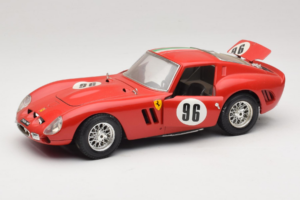 Ferrari 250 GTO #96 Rosso Bandiera Italiana 1962 Bburago 1:18 3011-P2 Pressofusione — immagine 2 di 8