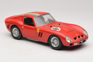 Ferrari 250 GTO #96 Rosso Bandiera Italiana 1962 Bburago 1:18 3011-P2 Pressofusione — immagine 6 di 8