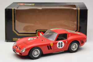 Ferrari 250 GTO #96 Rosso Bandiera Italiana 1962 Bburago 1:18 3011-P2 Pressofusione — immagine 8 di 8