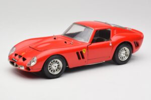 Ferrari 250 GTO Rosso Bburago 1:18 3011 Pressofusione