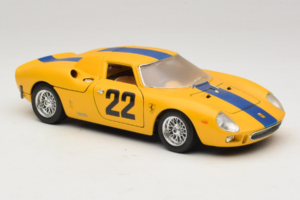 Ferrari 250 LM #22 Giallo 1965 Bburago 1:18 3333-Y1 Pressofusione — immagine 6 di 8