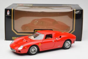 Ferrari 250 Le Mans Rosso Bburago 1:18 3033 Pressofusione — immagine 8 di 8