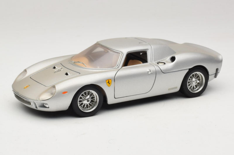 Ferrari 250 LM Argento Bburago 1:18 3033-S1 Pressofusione