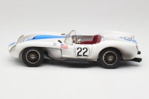 Ferrari 250 Testa Rossa #22 P. Hill / O. Gendebien 24 Hours of Le Mans 1958 Hot Wheels 1:18 29755 Pressofusione — immagine 4 di 8