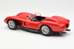 Ferrari 250 Testa Rossa Pontoon Fender Rosso CMC 1:18 M-071 Pressofusione — immagine 5 di 6