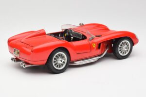 Ferrari 250 Testa Rossa Rosso Bburago 1:18 3007 Pressofusione — immagine 3 di 8