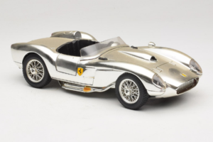 Ferrari 250 Testa Rossa Chrome Argento Bburago 1:18 3007-C1 Pressofusione — immagine 6 di 8