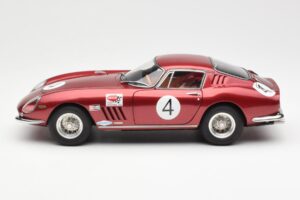 Ferrari 275 GTB/C #4 RAC Tourist Trophy 1966 CMC 1:18 M-213 Pressofusione — immagine 3 di 6