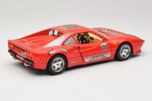 Ferrari 288 GTO #1 Rosso 1984 Bburago 1:18 3027-P3 Pressofusione — immagine 3 di 8