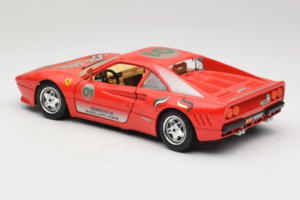 Ferrari 288 GTO #1 Rosso 1984 Bburago 1:18 3027-P3 Pressofusione — immagine 7 di 8