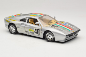 Ferrari 288 GTO #40 Argento 1984 Bburago 1:18 3027-S1 Pressofusione — immagine 6 di 8