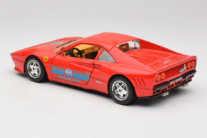 Ferrari 288 GTO PPG Auto Refinish Rosso Bburago 1:18 3027-P2 Pressofusione — immagine 7 di 8