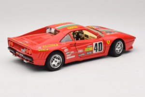 Ferrari 288 GTO Rally #40 Rosso 1986 Bburago 1:18 3057-P1 Pressofusione — immagine 3 di 8