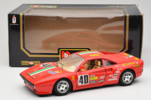 Ferrari 288 GTO Rally #40 Rosso 1986 Bburago 1:18 3057-P1 Pressofusione — immagine 8 di 8