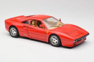 Ferrari 288 GTO Rosso Bburago 1:18 3027 Pressofusione — immagine 6 di 8