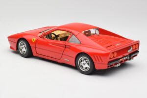 Ferrari 288 GTO Rosso Bburago 1:18 3027 Pressofusione — immagine 7 di 8