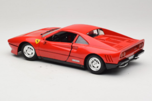 Ferrari 288 GTO Rosso Tonka 1:18 1680 Pressofusione — immagine 7 di 9