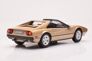Ferrari 308 GTS Oro Edizione Limitata Norev 1:18 187932 Pressofusione — immagine 2 di 6