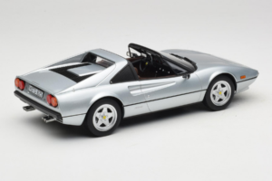 Ferrari 308 GTS Argento Norev 1:18 187934 Pressofusione — immagine 2 di 7