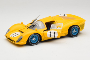 Ferrari 330 P4 #11 Giallo Spa-Francorchamps 1967 Eagles Race 1:18 38007-Y1 Pressofusione — immagine 2 di 8