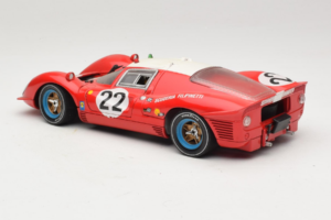 Ferrari 330 P4 #22 Scuderia Filipinetti Poor Condition 1967 Revell 1:18 48825-P1 Pressofusione — immagine 7 di 8