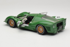 Ferrari 330 P4 #9 Verde Spa-Francorchamps 1967 Eagles Race 1:18 41007 Pressofusione — immagine 5 di 8