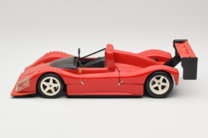Ferrari 333 SP Rosso Con Cerchi Bianchi Hot Wheels 1:18 29230 Pressofusione — immagine 4 di 8