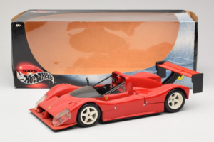 Ferrari 333 SP Rosso Con Cerchi Bianchi Hot Wheels 1:18 29230 Pressofusione — immagine 8 di 8