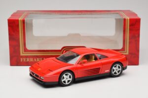 Ferrari 348 TB Rosso Mira 1:18 6101 Pressofusione — immagine 8 di 8