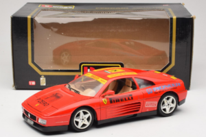 Ferrari 348tb Pirelli Rosso Bburago 1:18 3039-P2 Pressofusione — immagine 8 di 8